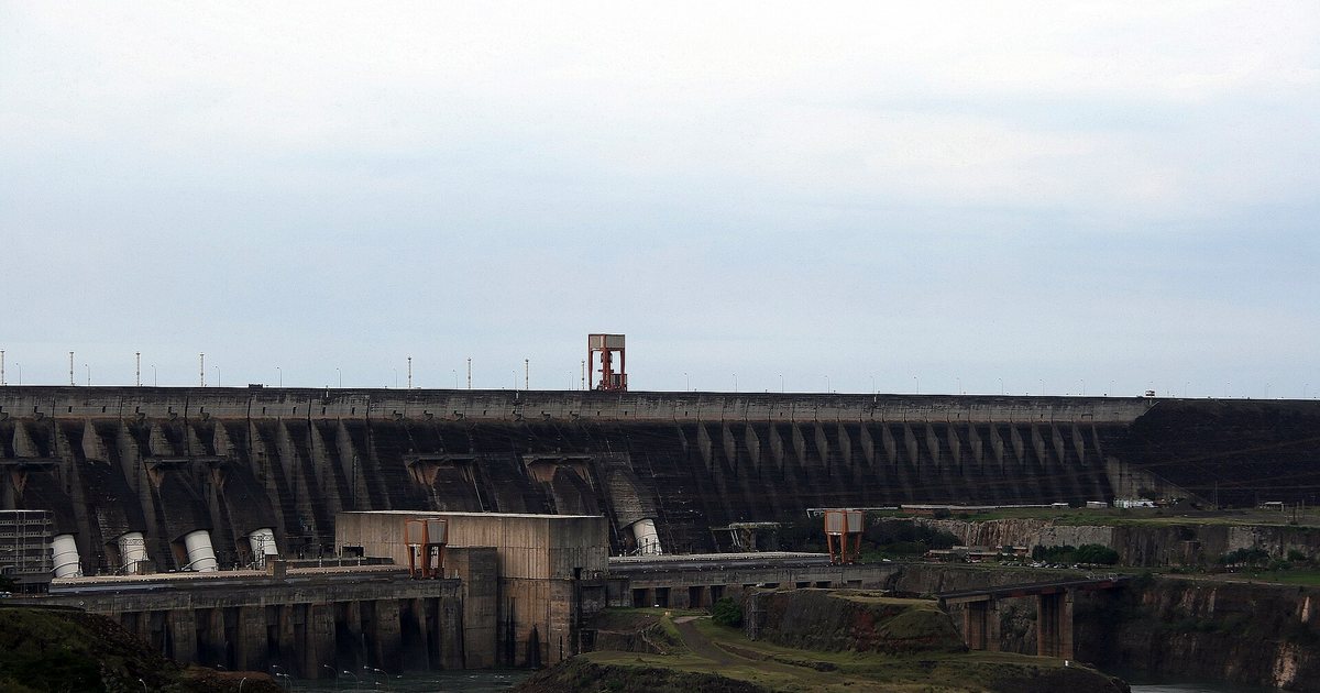 El Paraná subiría hasta 3 metros en Ciudad del Este: Itaipú vigila el barrio San Rafael